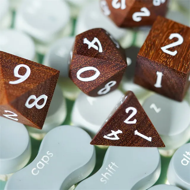 Wooden Dice - Golden Sandalwood