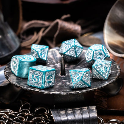 Viking Dice - Mjolnir (Modern D4)