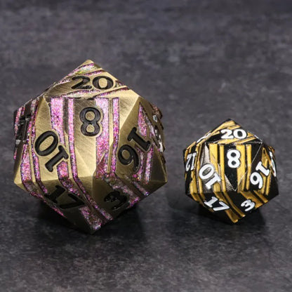 35mm Gold & Purple Metal D20